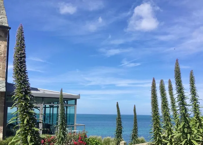 מלון Le Landemer Urville-Nacqueville