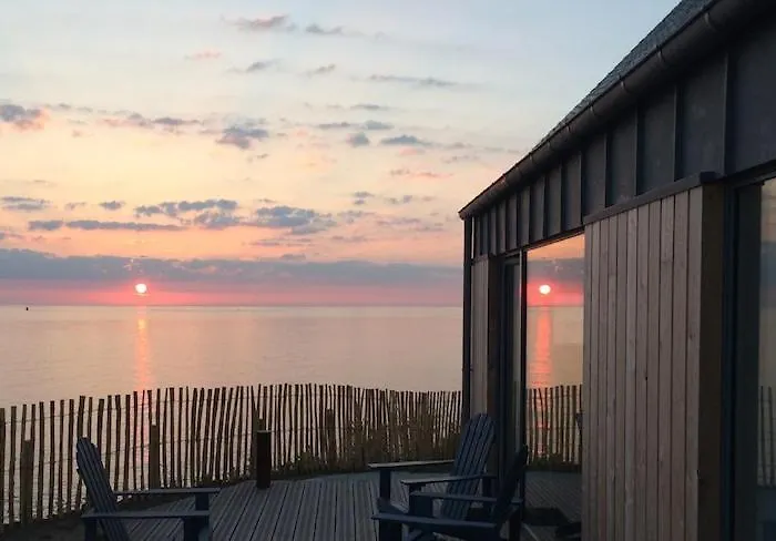 Le Landemer מלון